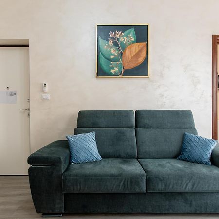 La Dolce Vite Apartment Alba  Ngoại thất bức ảnh