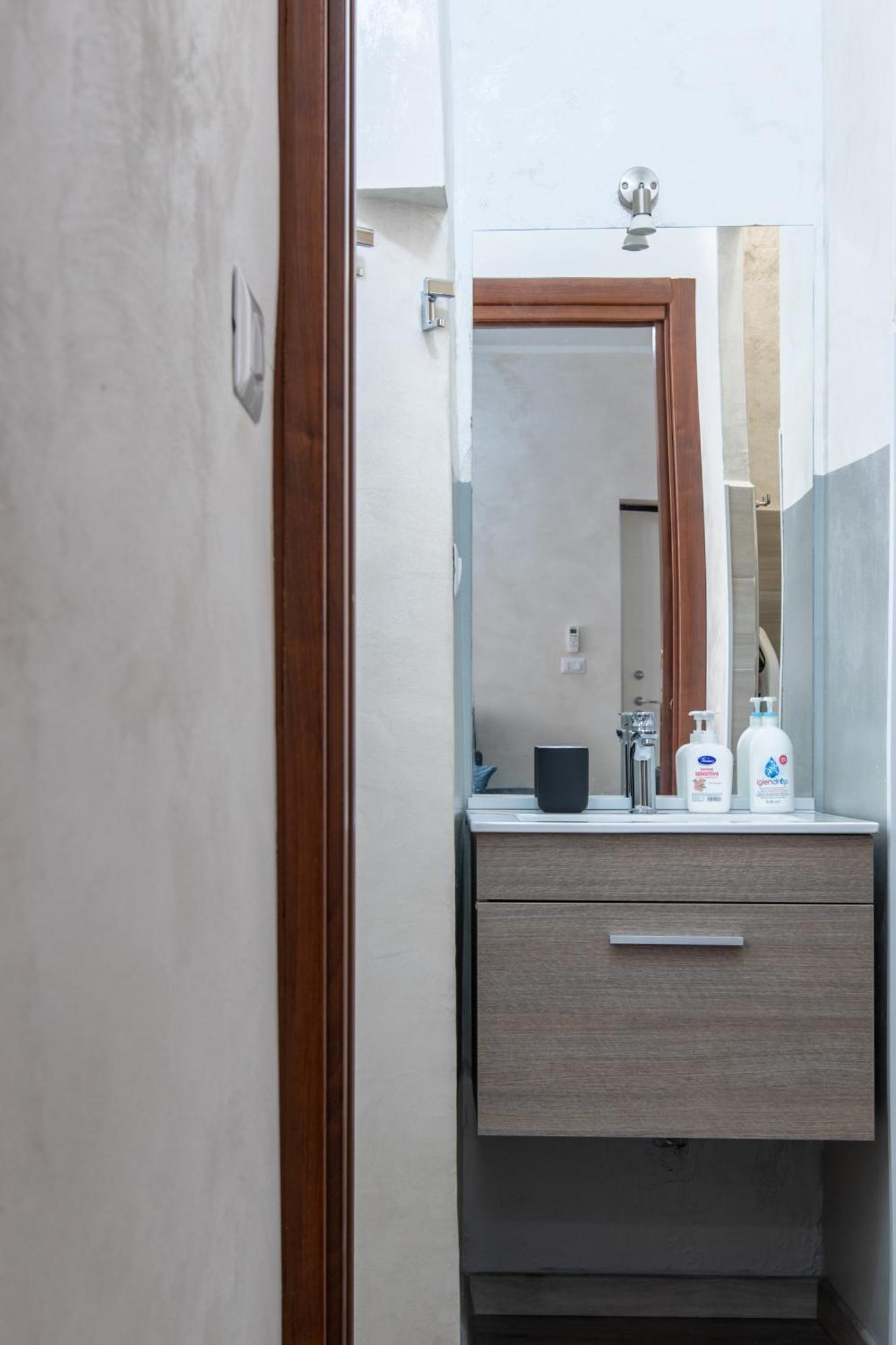La Dolce Vite Apartment Alba  Ngoại thất bức ảnh