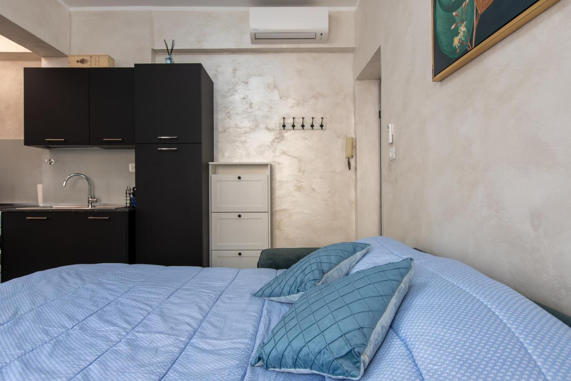 La Dolce Vite Apartment Alba  Ngoại thất bức ảnh