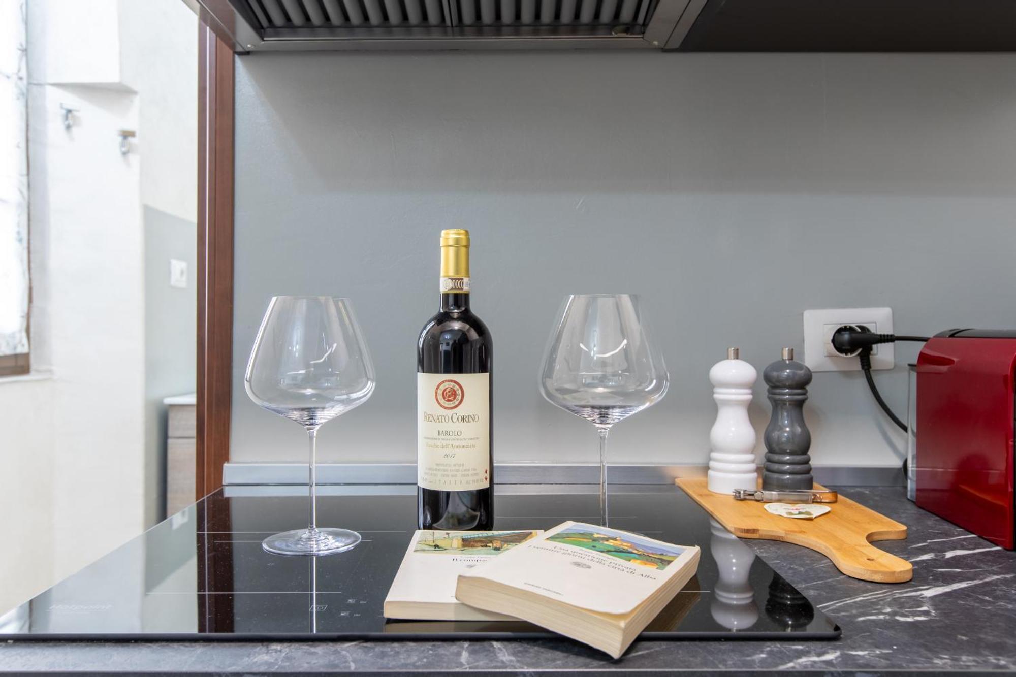 La Dolce Vite Apartment Alba  Ngoại thất bức ảnh