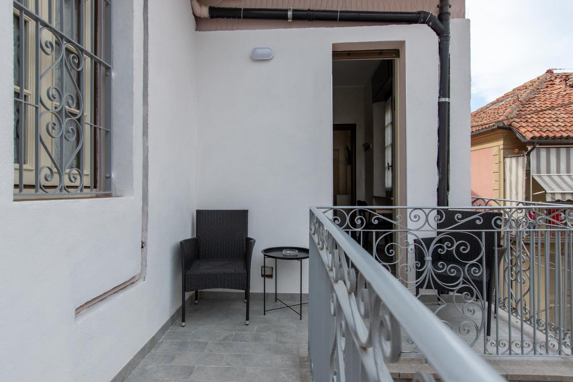 La Dolce Vite Apartment Alba  Ngoại thất bức ảnh